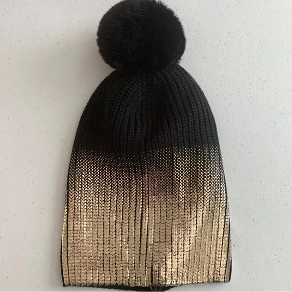 jocelyn | Accessories | Jocelyn Winter Beanie | Poshmark display picture 3